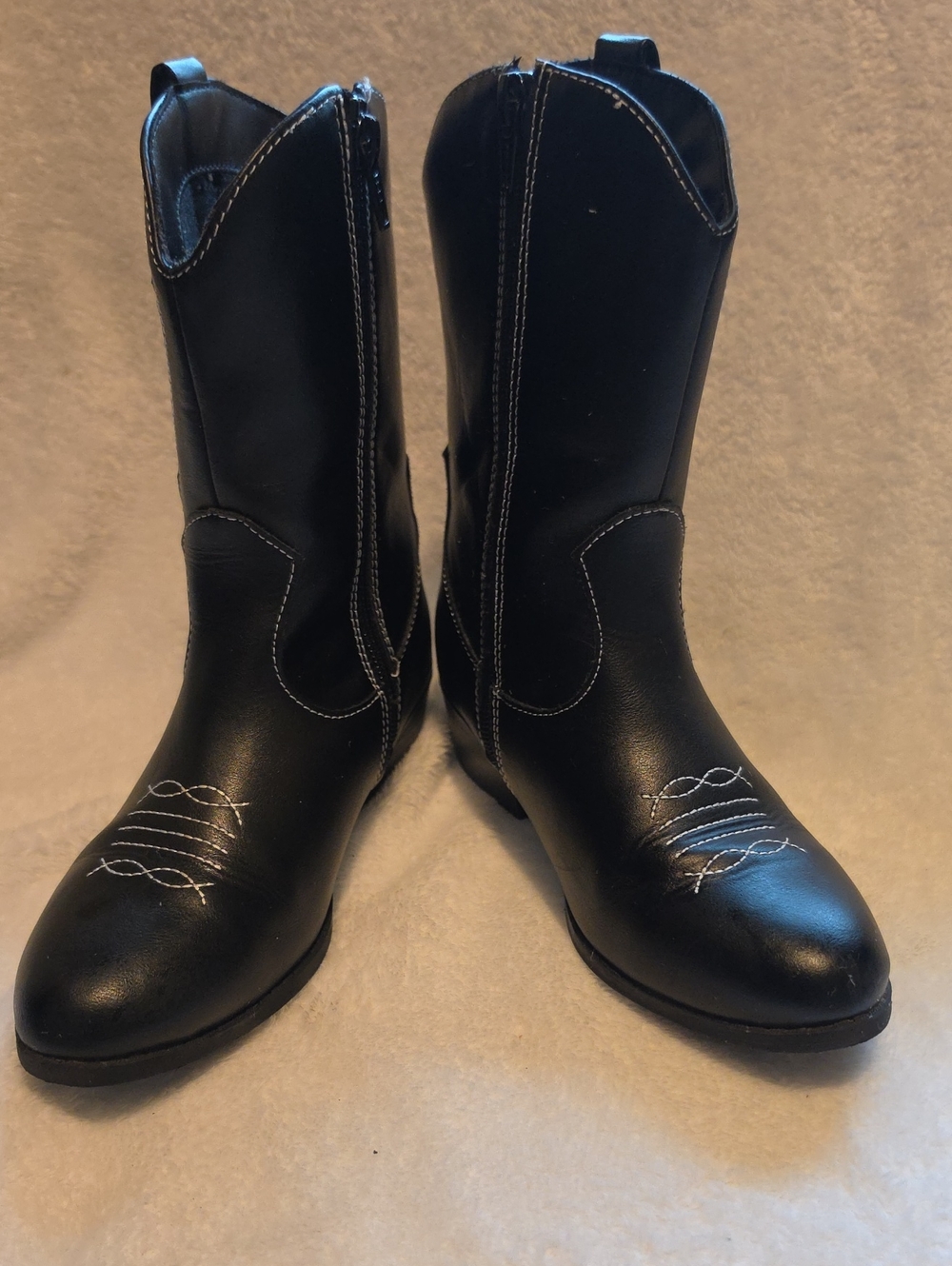 Classic Black Girls Western Boots - Sleek Stitch Detail